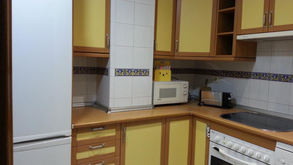 Duplex Donkey Parking Apartamento Sevilha Exterior foto